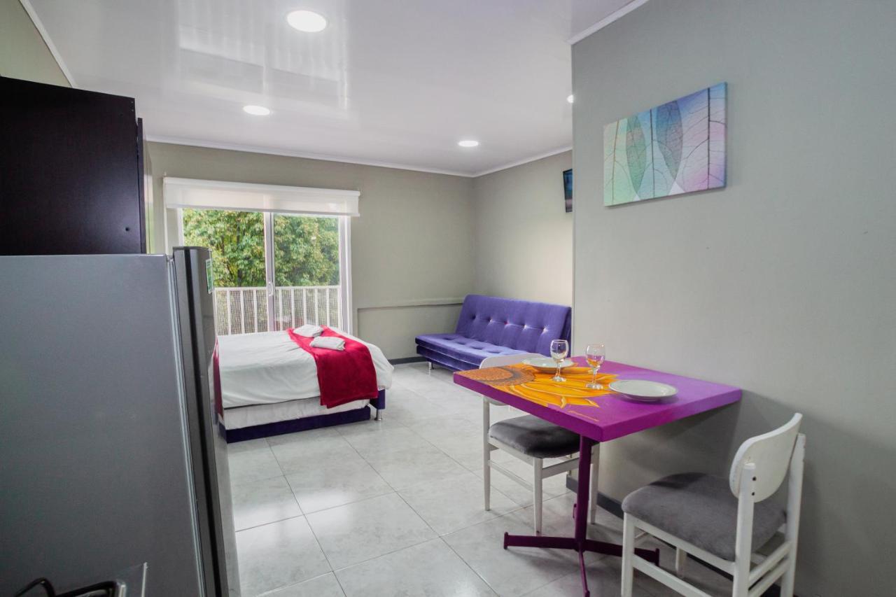 Apartasuites & Hotel Bogota Teusaquillo Exterior photo